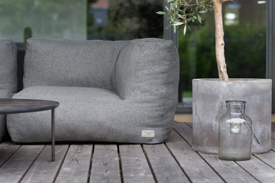 C-1 nowoczesny narożny fotel ogrodowy z tkaniny TroisPommes Home luksusowe meble ogrodowe