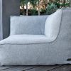 C-2 Edge nowoczesny narożny fotel ogrodowy z tkaniny TroisPommes Home luksusowe meble ogrodowe tkanina Olefin kolor jasny szary melanż