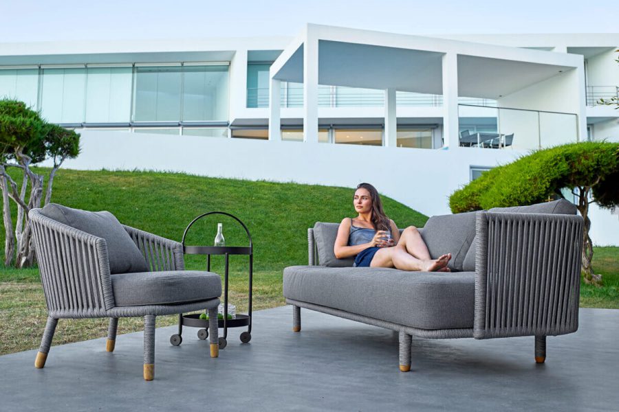 Moments elegancki fotel ogrodowy sofa ogrodowa luksusowe meble ogrdowe Cane-line
