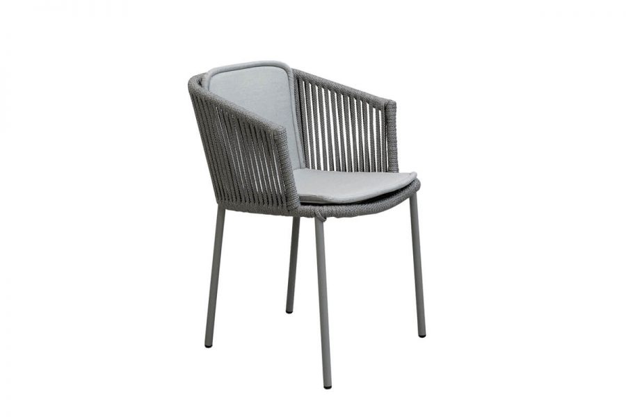 Moments eleganckie krzesło ogrodowe szare poduszka jasnoszara Natte Light grey lina PP Cane-line luksusowe meble ogrodowe