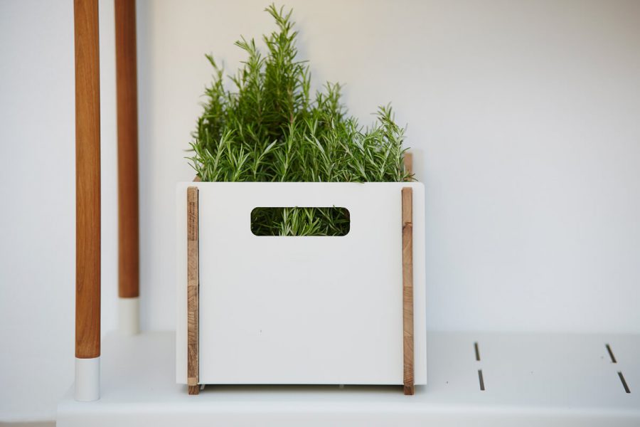 Box designerska skrzynka do przechowywania białe aluminium drewno teakowe Cane-line