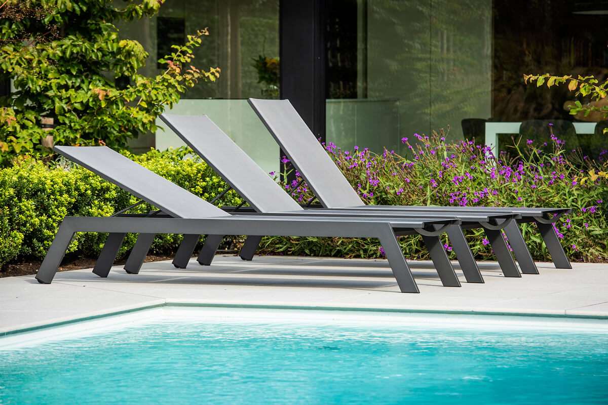 Vigo XL aluminiowy leżak ogrodowy 2 kolory do wyboru | Jati & Kebon