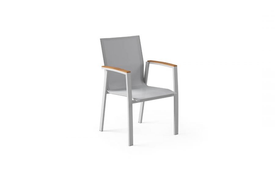 Leon nowoczesne krzesło ogrodowe aluminium podłokietniki teak jasnoszare siatka Zumm