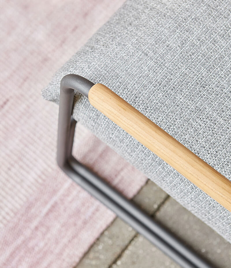 Merano nowoczesny komplet mebli ogrodowych antracytowa podstawa fotel ogrodowy szare poduszki Zumm