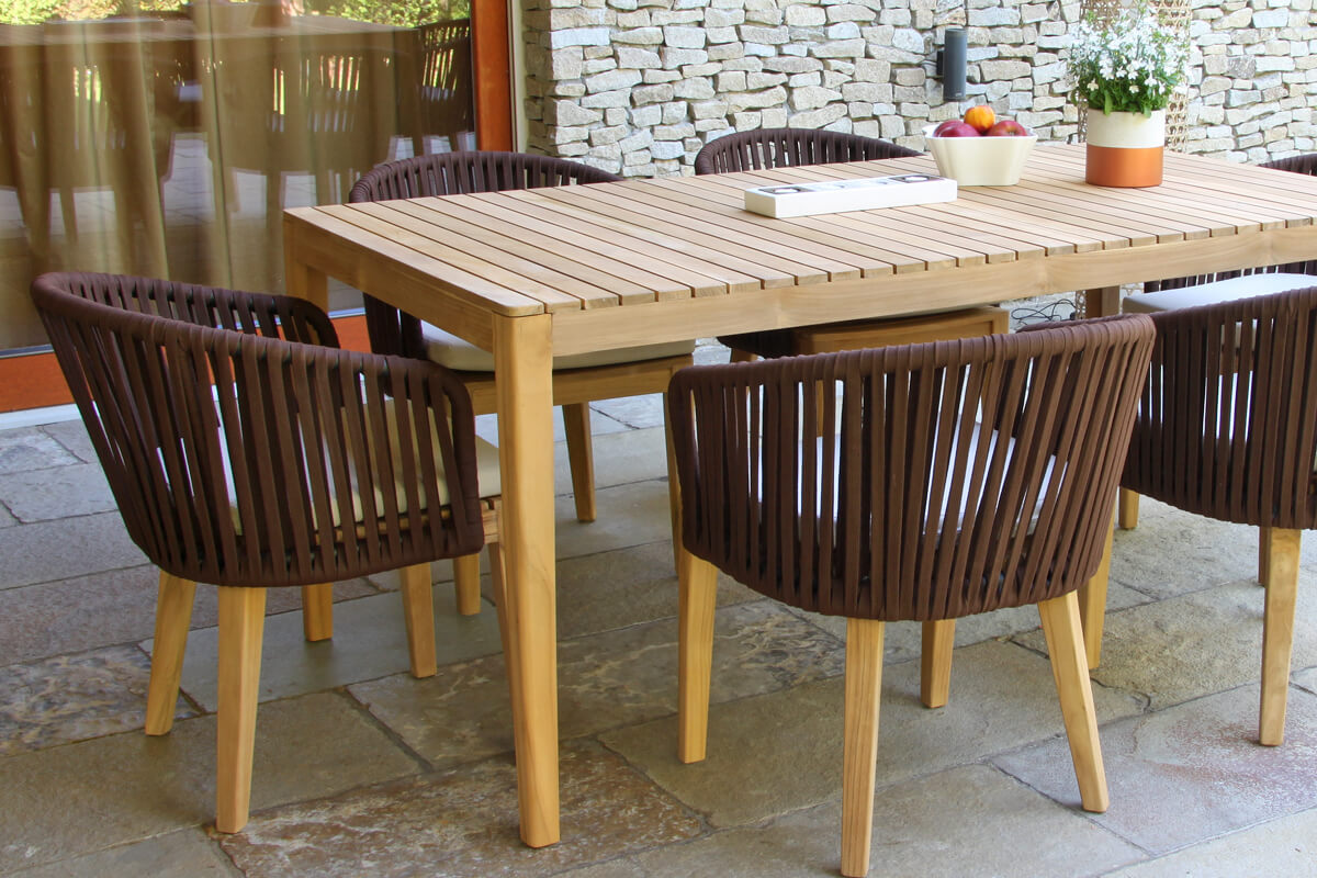 Manacor elegancki zestaw obiadowy na taras stół taras krzesła ogrodowe Twojasista ekskluzywne meble ogrodowe