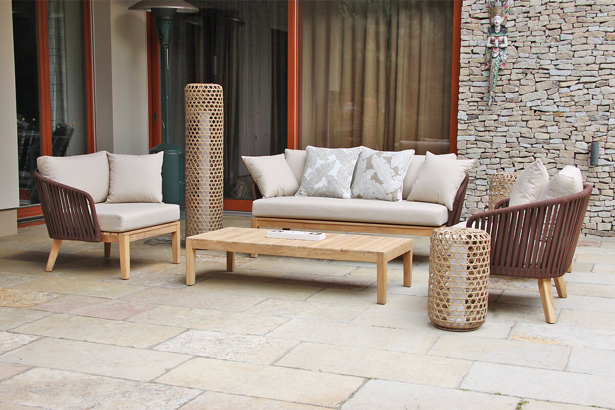 Manacor meble ogrodowe komplet wypoczynkowy sofa podwójna fotele ogrodowe stoliki kawowe lampy ogrodowe Silo Spelt poduszki ogrodowe Doble brązowe pióra