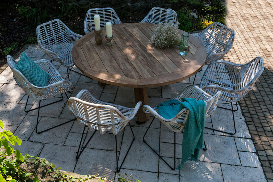 Bordeaux Laval zestaw ogrodowy z okrągłym stołem 170 cm 8 białych krzeseł rattanowych Vimine Twoja Siesta luksusowe eleganckie meble ogrodowe