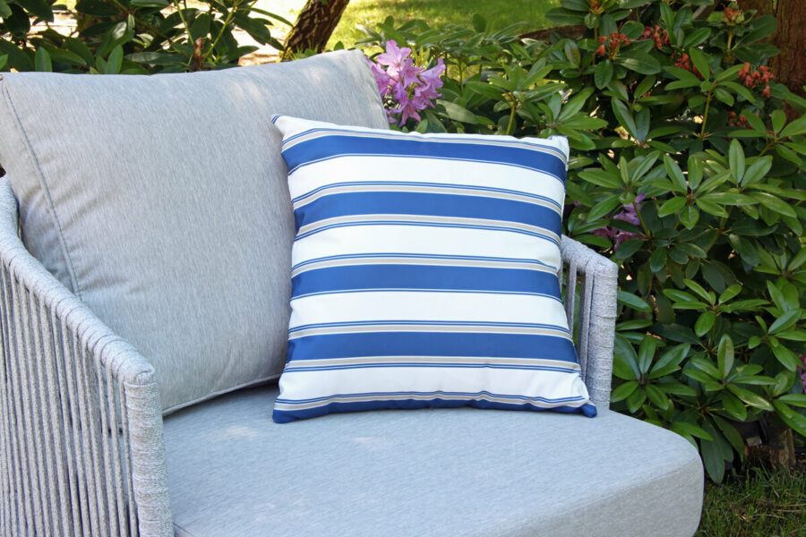 Passo błękit paryski poduszka ogrodowa wzór linie Twojasieta dekoracyjne poduszki ogrodowe