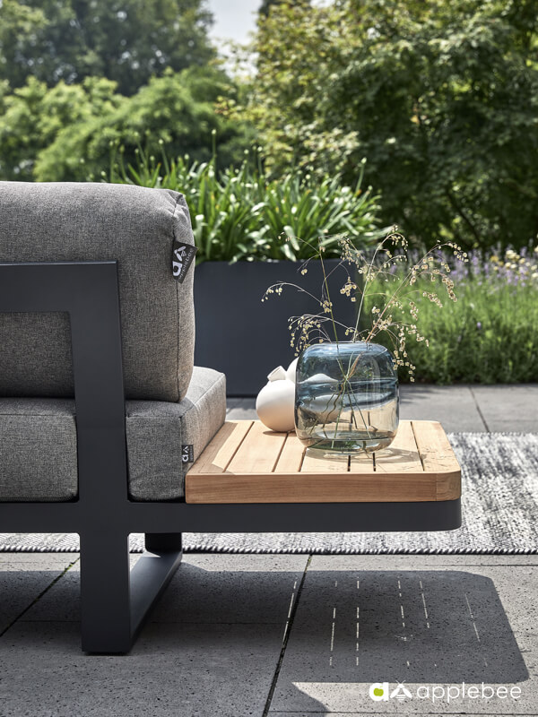 Mura Black meble ogrodowe zestaw wypoczynkowy narożny sofa ogrodowa ze stolikiem bocznym Apple Bee nowoczense meble aluminiowe