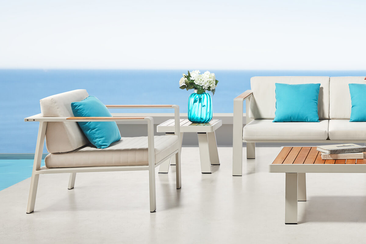 Nofi stolik ogrodowy aluminium teak stolik kawowy ogrodowy Higold luksusowe meble ogrodowe
