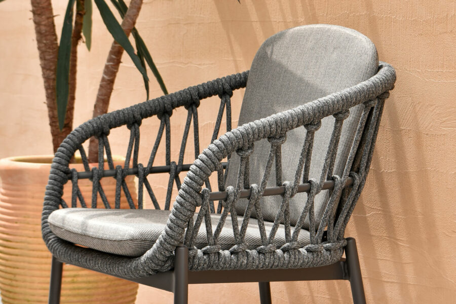 Grinta zestaw ogrodowy stołowy wygodne szare krzesło ogrodowe nowoczesne meble aluminiowe Twojasiesta