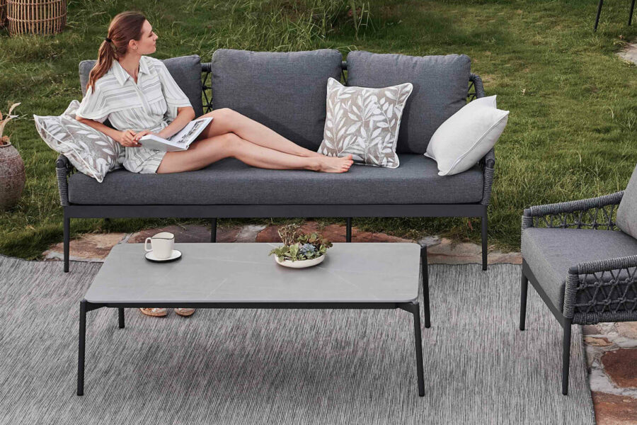 Ambience stolik kawowy prostokątny do ogrodu aluminium blat kamienny spiek Twoja Siesta nowoczesne meble ogrodowe