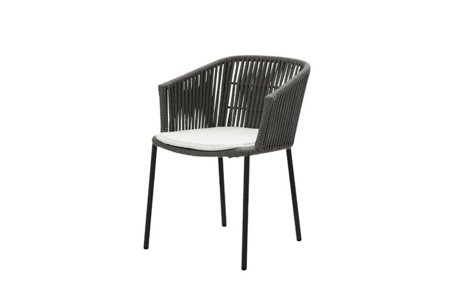 Moments eleganckie krzesło ogrodowe ciemnoszare poduszka biała Natte White lina PP Cane-line luksusowe meble ogrodowe