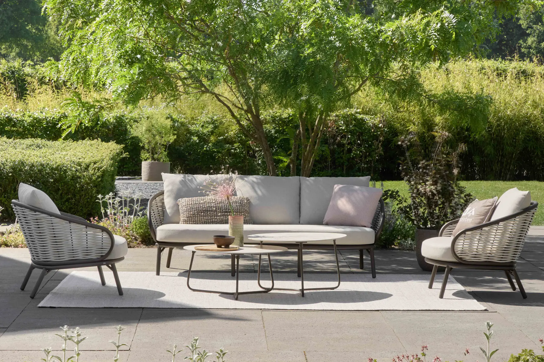 Cody dywan zewnętrzny na taras prostokątny szary mix meble ogrodowe technorattanowe Pine Key Bronze Apple Bee