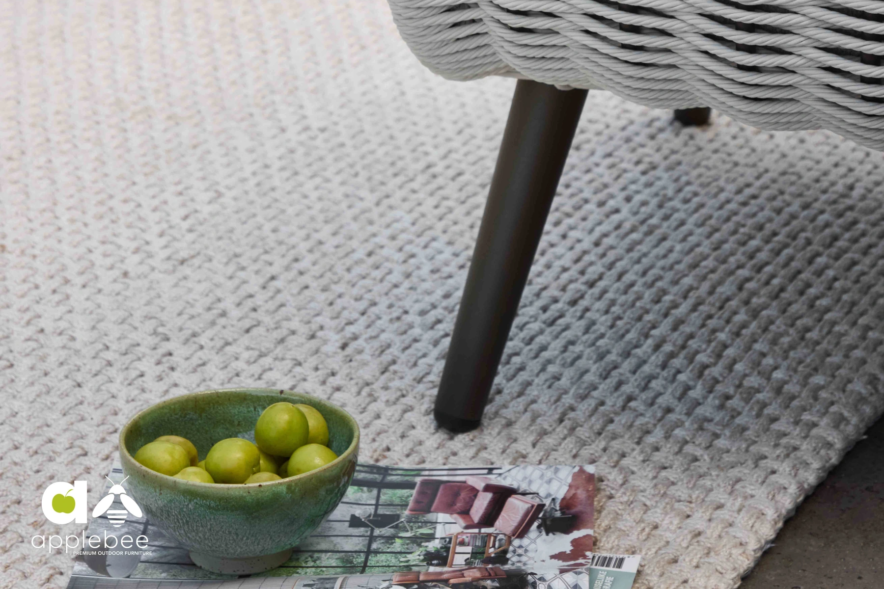 Cross dywan zewnętrzny prostokątny kolor oyster perłowy akcesoria do ogrodu Apple Bee