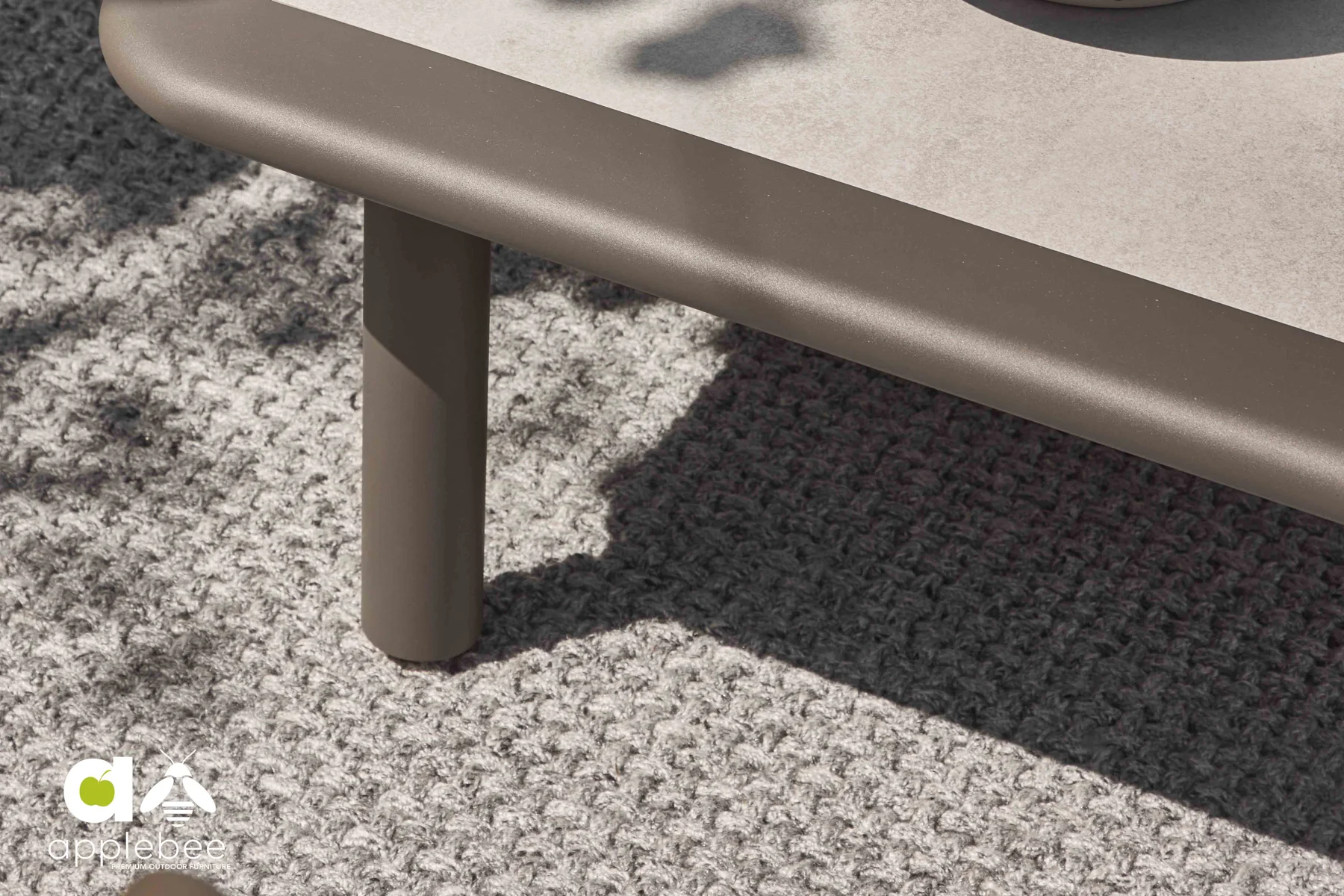 Cross dywan zewnętrzny prostokątny kolor szary grey włókno poliestrowe odporne na pogodę akcesoria ogrodowe premium Apple Bee