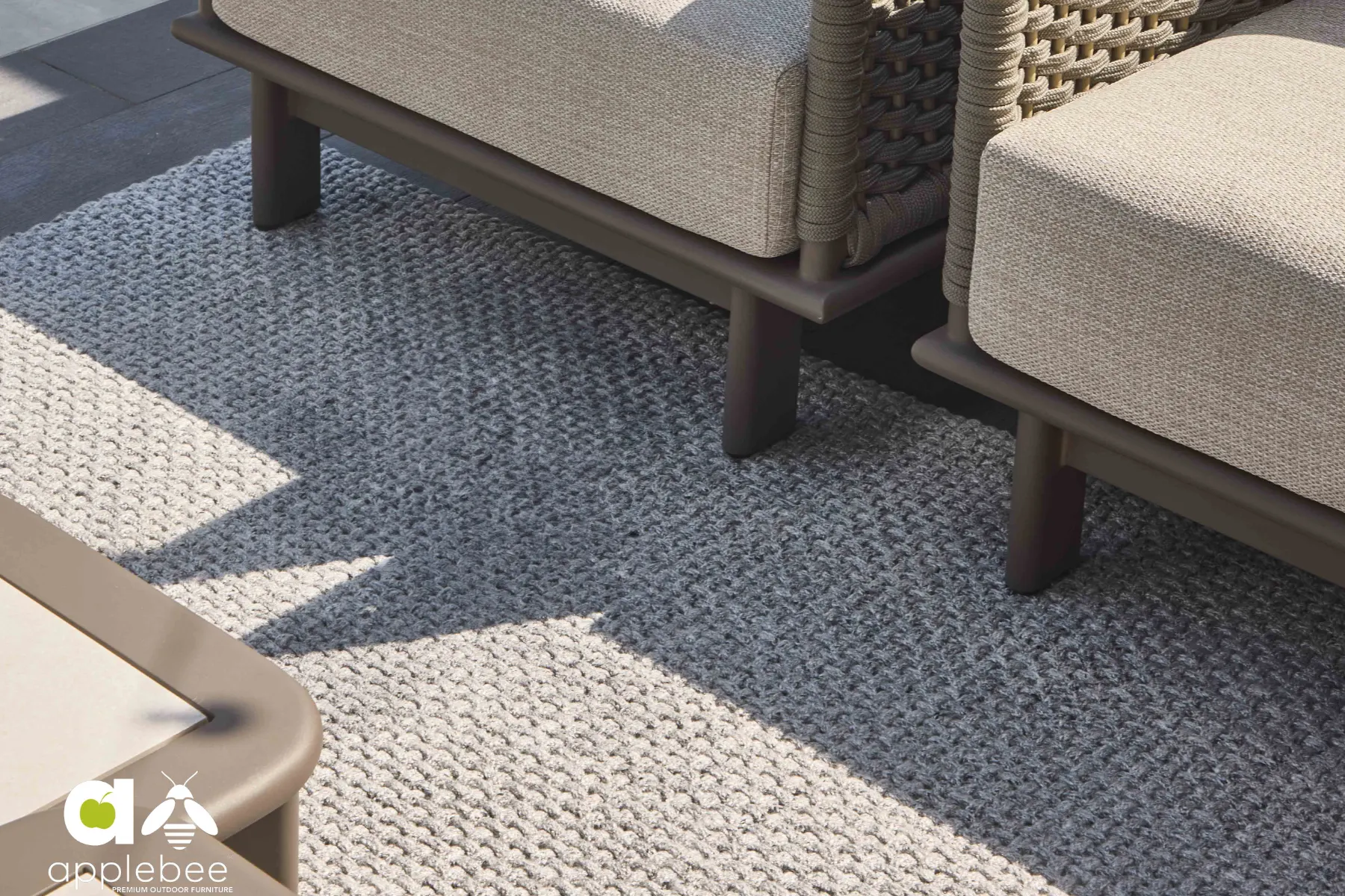 Cross dywan zewnętrzny prostokątny kolor szary meble ogrodowe Brooklyn Taupe Apple Bee