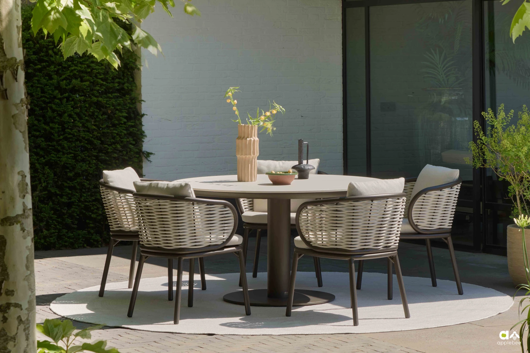 Swirl okrągły dywan zewnętrzny 3m kolor Sand piaskowy Pine Key meble ogrodowe Apple Bee